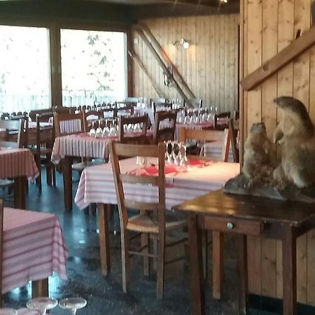 Hotel Restaurant Les Rosieres Manigod Exterior foto