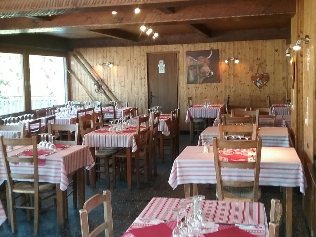 Hotel Restaurant Les Rosieres Manigod Exterior foto